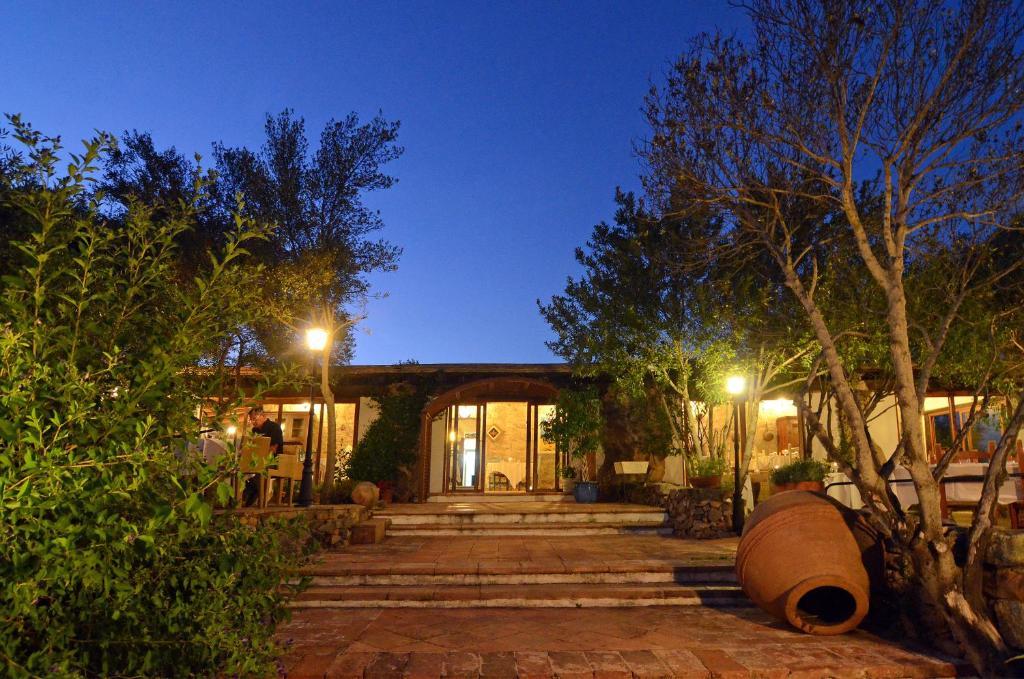 ארזח'ינה Jaddhu Agriturismo Country Resort מראה חיצוני תמונה