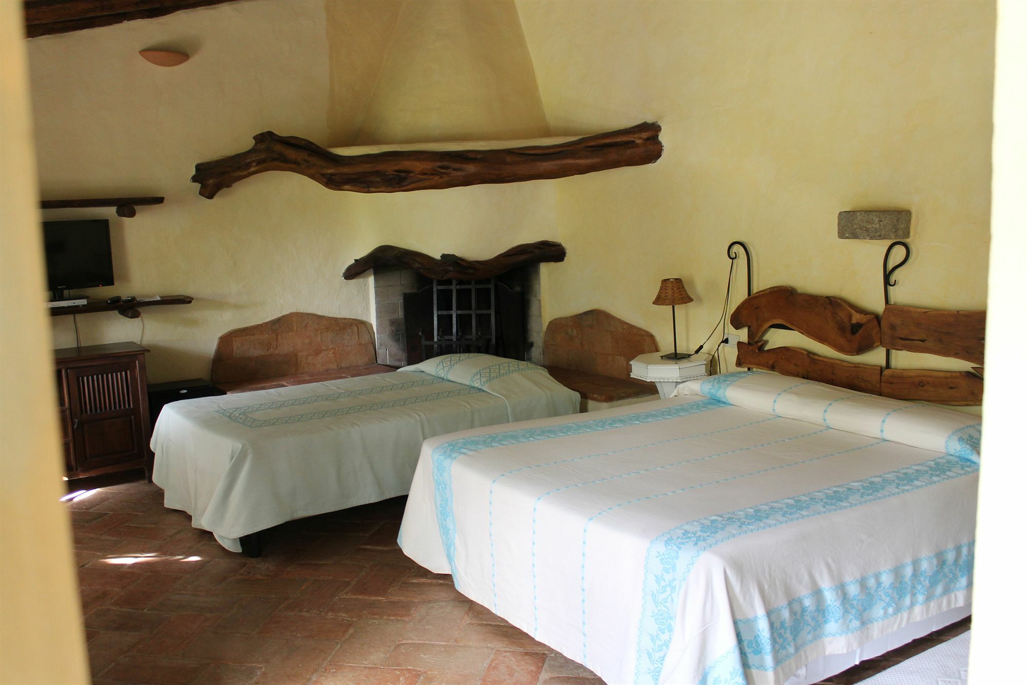 ארזח'ינה Jaddhu Agriturismo Country Resort מראה חיצוני תמונה