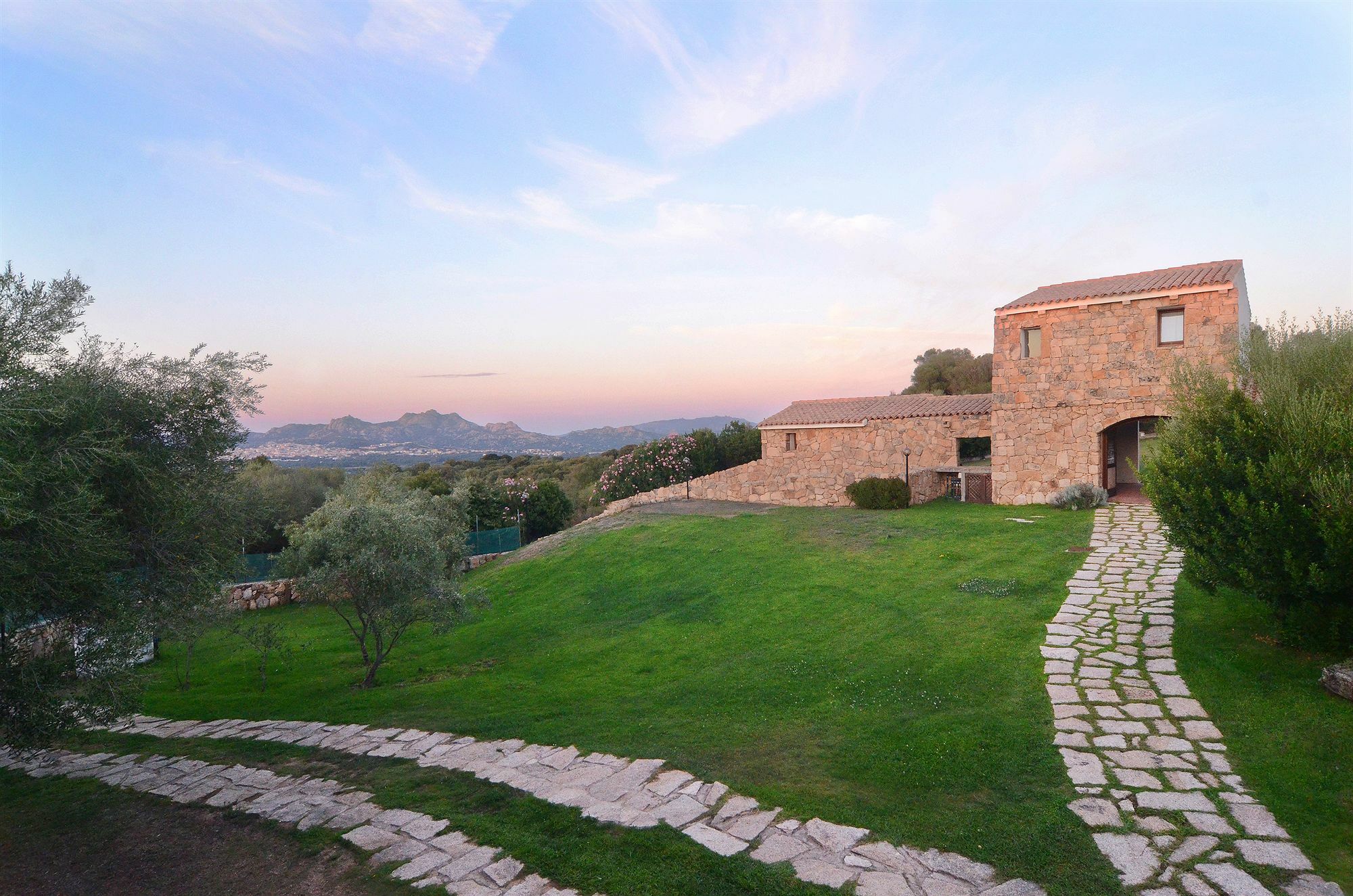 ארזח'ינה Jaddhu Agriturismo Country Resort מראה חיצוני תמונה